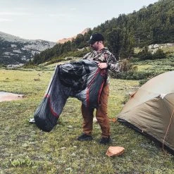 BlackOvis Chugach 20 Degree Hybrid Down/Synthetic Sleeping Bag -Stone Glacier Shop img 3667